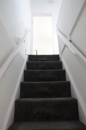 3 bed Private Halls to rent Image 11
