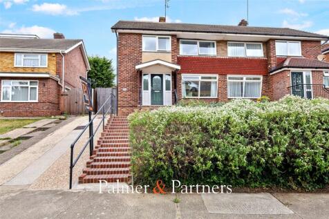 Booth Avenue, Colchester, Essex, CO4
