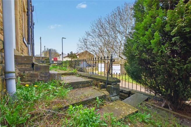 2 bed Terraced for sale Image 12