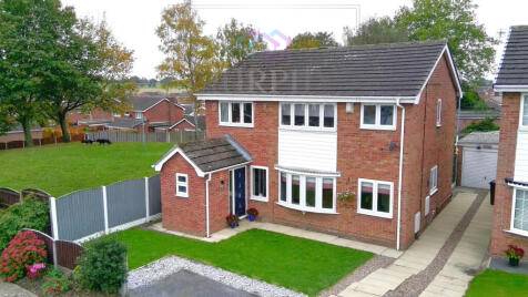 Walnut Drive, Pontefract, West Yorkshire