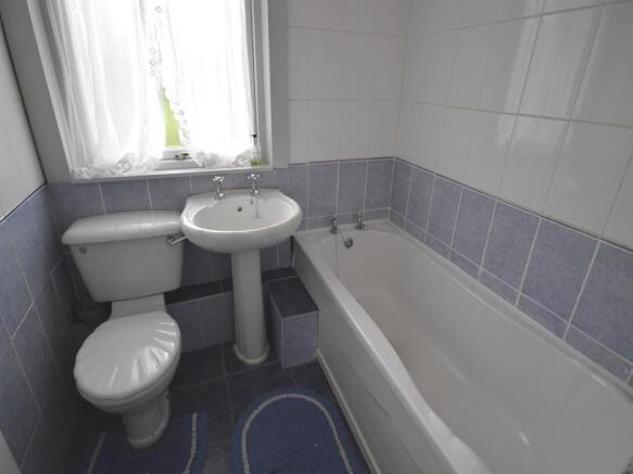 Bathroom / WC