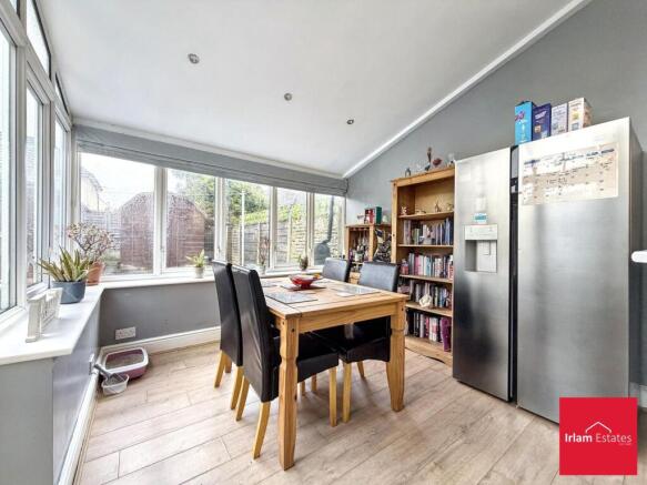Francis Road, Irlam, M44 - More