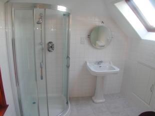 EN SUITE SHOWER