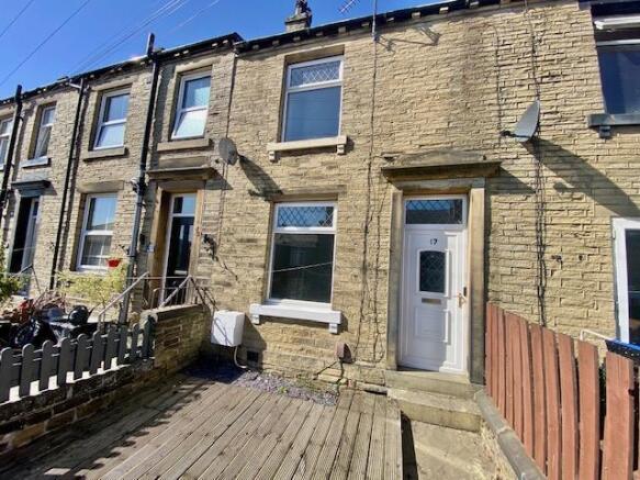 2 bed Terraced to rent in brighouse
