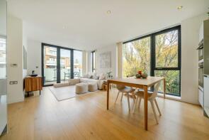 50, 16 Elder House, Quebec Way, London SE16 7ES