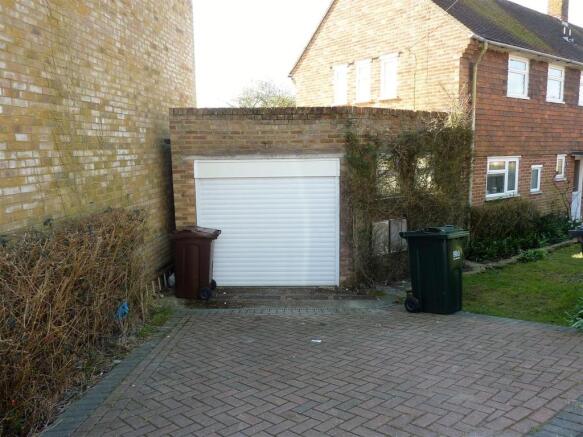 Garage & Driveway