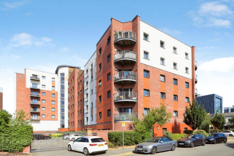 Hawksbill Way, Peterborough, PE2