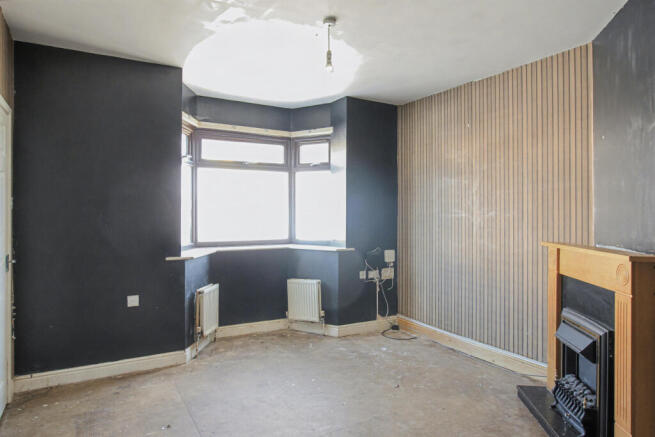 1 Newbald Grove, North Hull Estate, Hull, East Yorkshire, HU6 8JR