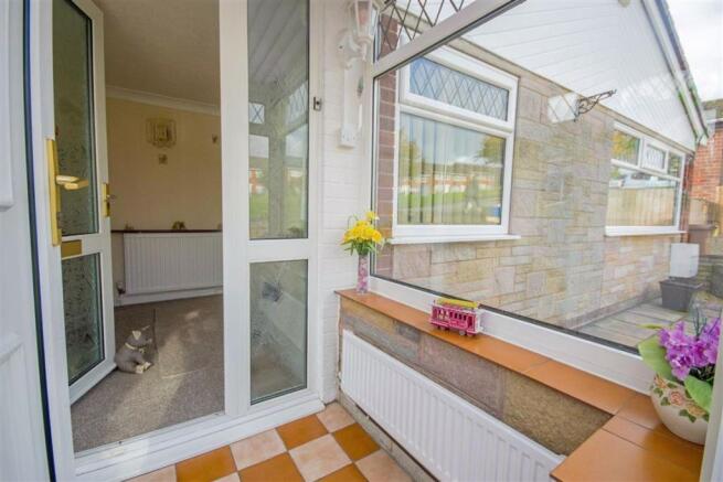 ENTRANCE PORCH