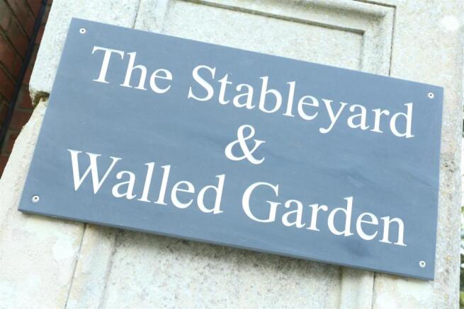SIGNAGE