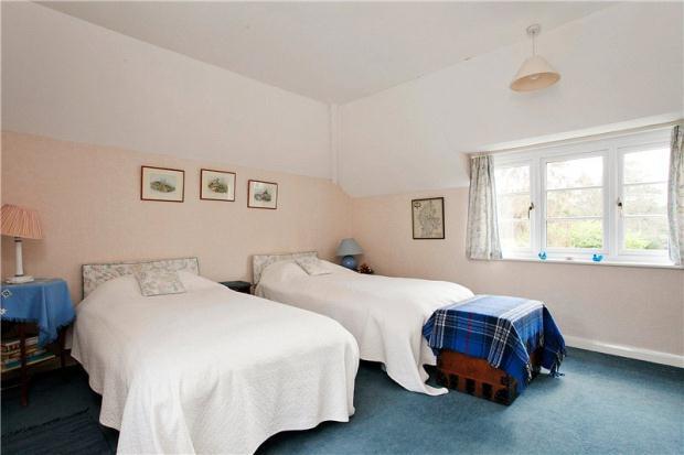 2nd Bedroom