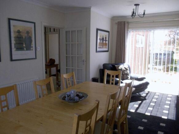 Dining room -...