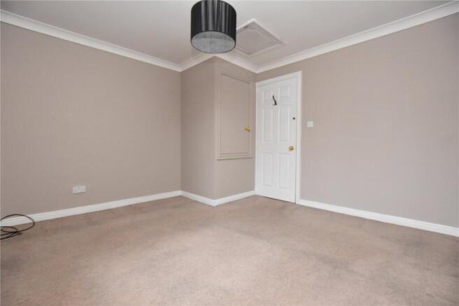 2 bed Semi-Detached for sale Image 6