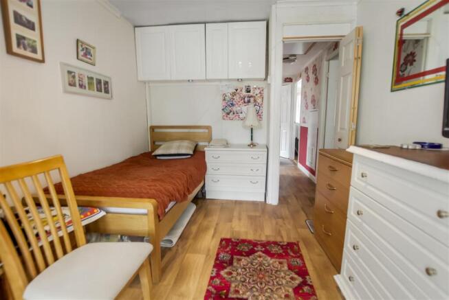 2 bed Semi-Detached Bungalow for sale Image 10