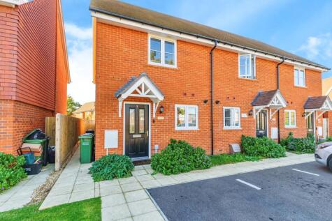 Tyrell Way, Horley, Surrey, RH6