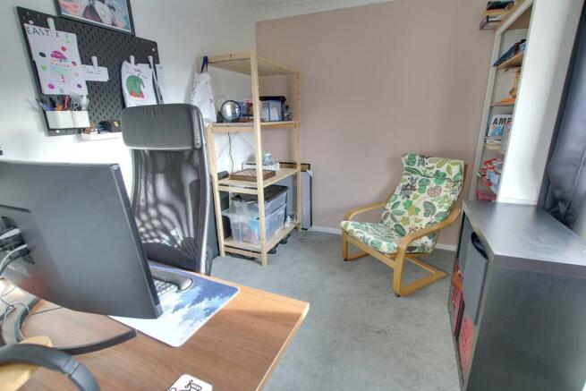 Photo 12
