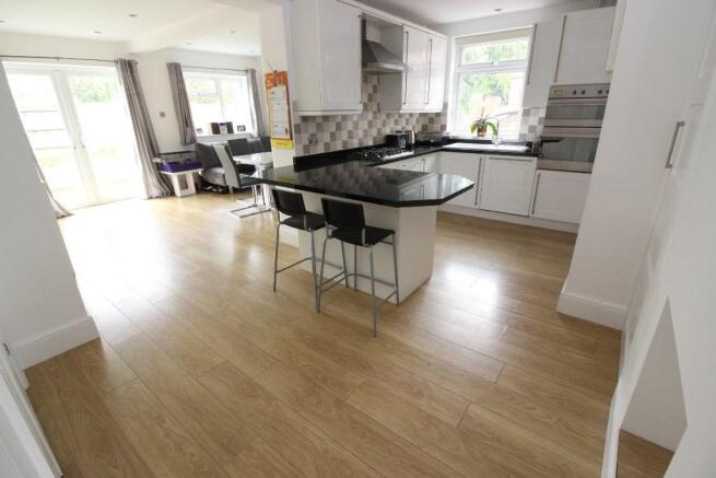 Kitchen/Breakfast