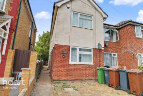 Flat 2, 99, Mill Lane, Romford RM6 6YH