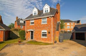 3, Winchfield Close, Fleet GU51 1EQ