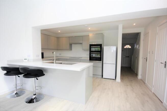 KITCHEN / DINING / FAMILY ROOM