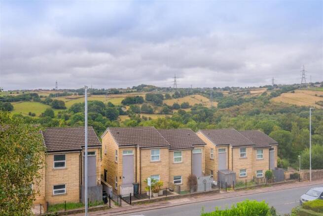 2 bed Terraced for sale Image 12