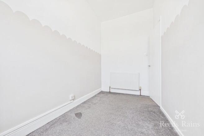 2 bed Terraced to rent Image 10