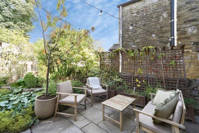 2 bed Barn Conversion for sale Image 12