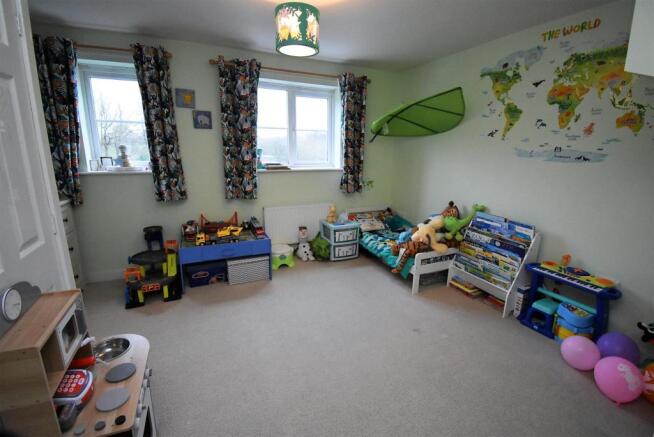 Bedroom 2.jpg