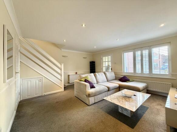 Auster Close, Mudeford photo 2
