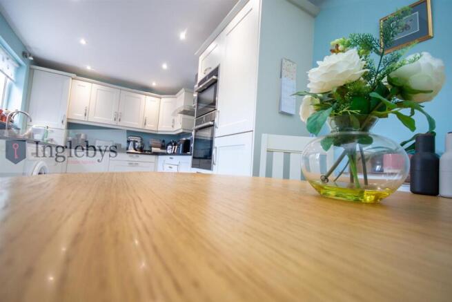 3 bed Terraced for sale Image 10