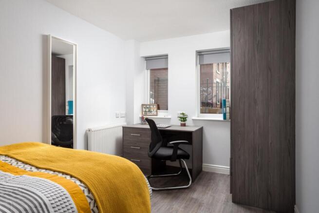 3 bed House to rent Image 8