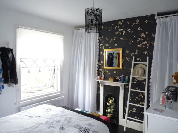 Photo 10