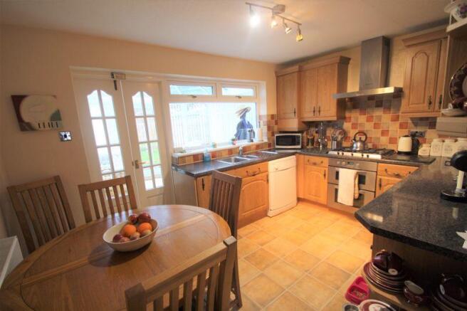 Kitchen/dining...