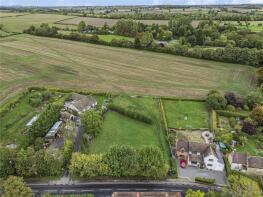 18 Park Hill Bungalow, Blakesley Hill, Towcester NN12 8BP