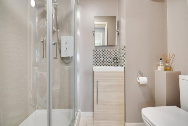 Ground Floor Cloakroom / Shower Room