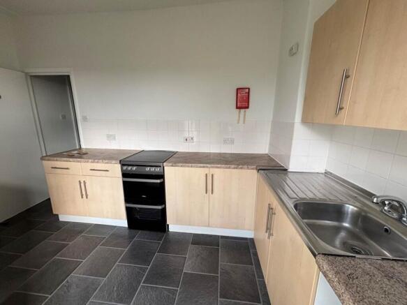 graham rd 16 f4 new