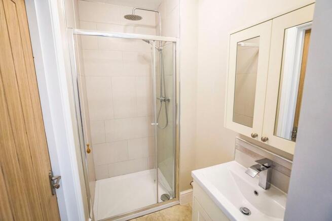 Bathroom/Shower Room