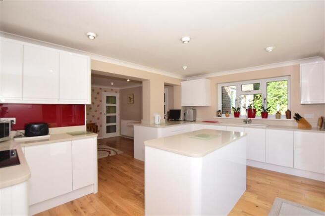 Kitchen/Breakfast Room