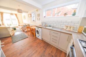 Flat, 50, Durrants Road, Rowlands Castle PO9 6BG