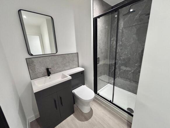 1 bed Apartment to rent Image 5