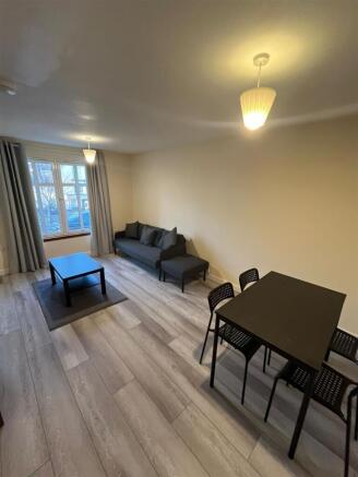 lounge 2.jpg