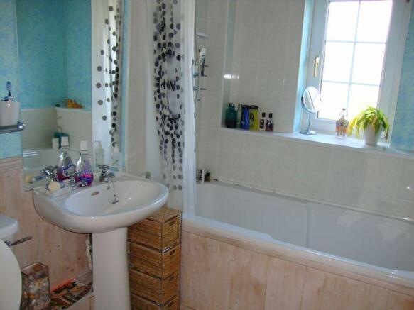 Photo 6