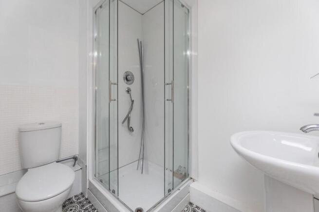 2 bed Apartment for sale Image 10