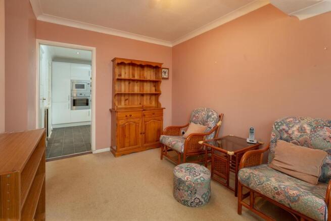Woodland Close-13.jpg