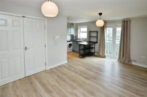 42, Whitehall Croft, Farnley, Leeds LS12 5NJ