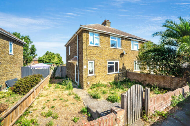 3 Jubilee Crescent, Queenborough, Kent, ME11 5ER