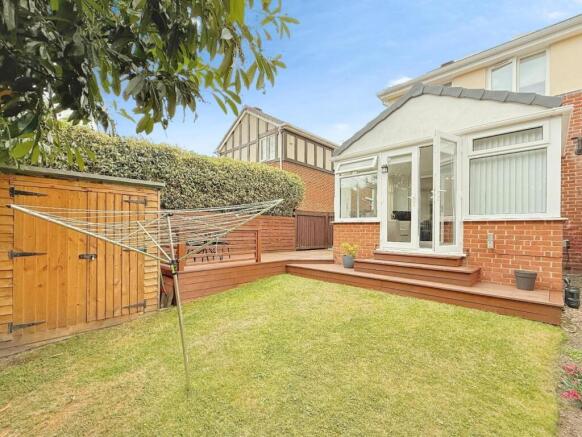 3 bed Semi-Detached for sale Image 5