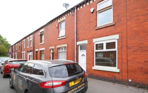 Coronation Street, Wigan, WN3