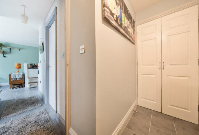 1333135-5-688c805...