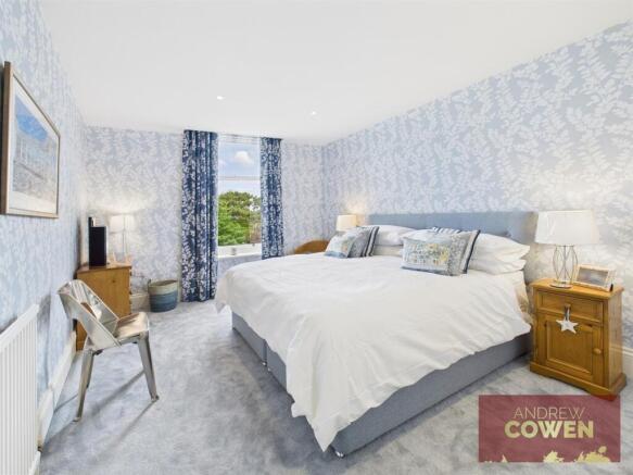 1 bed Apartment for sale Image 11